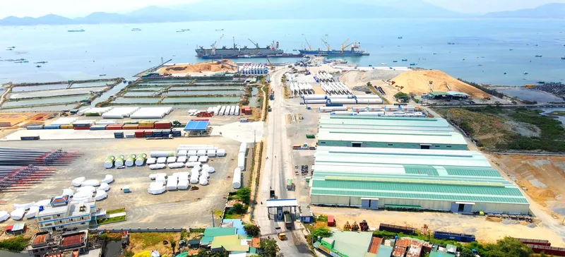 Sản phẩm 1_COPY — Cam Ranh Port - Công Ty CP Cảng Cam Ranh — MST 4200272350