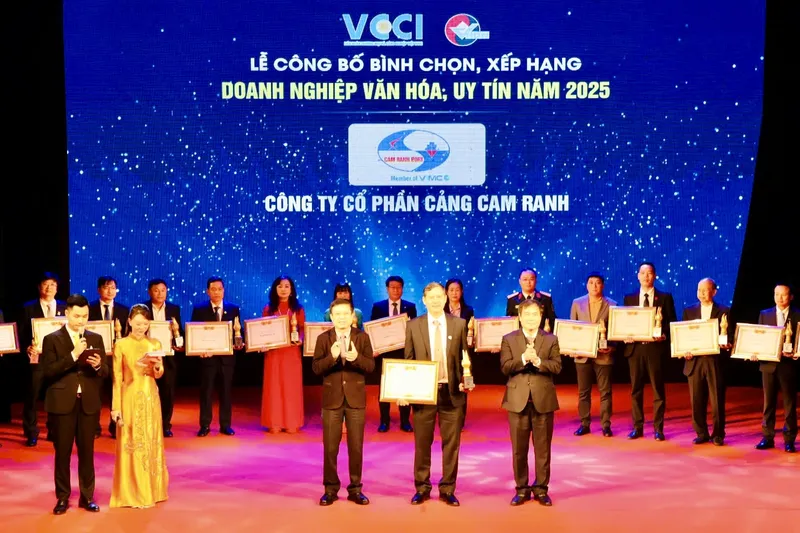 Sản phẩm IMG_4526 — Cam Ranh Port - Công Ty CP Cảng Cam Ranh — MST 4200272350