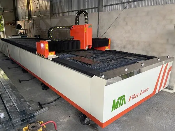 Sản phẩm z6769649377703_4bdae103664477032e04fbcaaa85250c — Cơ Khí Phạm Uy - Công Ty TNHH TM-SX-DV Cơ Khí Phạm Uy — MST 4201314807