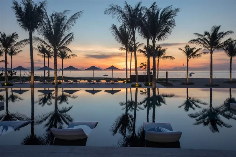 Sản phẩm alma sunrise at the beach 960x640 — Công Ty TNHH Khu Du Lịch Vịnh Thiên Đường — MST 4201550314