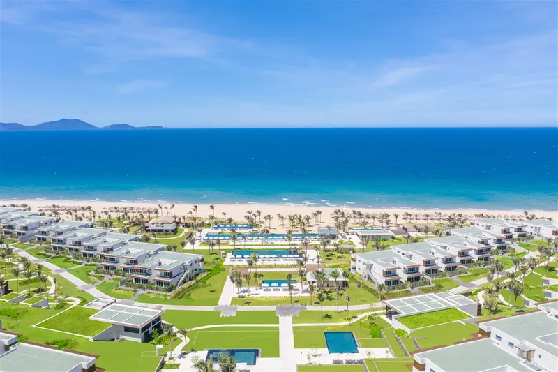 Sản phẩm alma view from lobby to ocean — Công Ty TNHH Khu Du Lịch Vịnh Thiên Đường — MST 4201550314