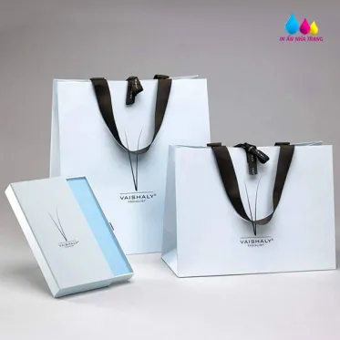 Sản phẩm tui2 — In ấn Sắc Màu Mới - Công Ty TNHH MTV Thiết Kế In ấn Sắc Màu Mới — MST 4201553682