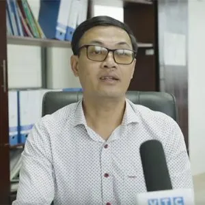 Sản phẩm ong pham thanh hai 300x300 — Thang Máy Minh Nhân - Công Ty TNHH Thang Máy Minh Nhân — MST 4201588572