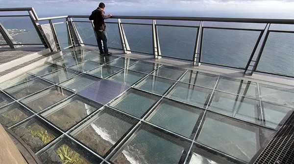 Sản phẩm mscl — Bảo Trân Glass - Công Ty TNHH MTV Thương Mại Và Sản Xuất Bảo Trân Glass — MST 4201651577