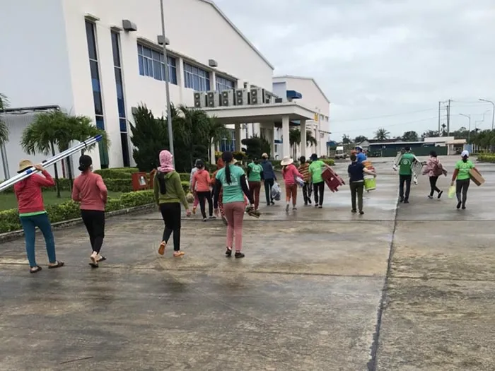 Sản phẩm anh cty (4) — Vệ Sinh Nhà Xanh - Công Ty TNHH Dịch Vụ Vệ Sinh Nhà Xanh — MST 4300740108