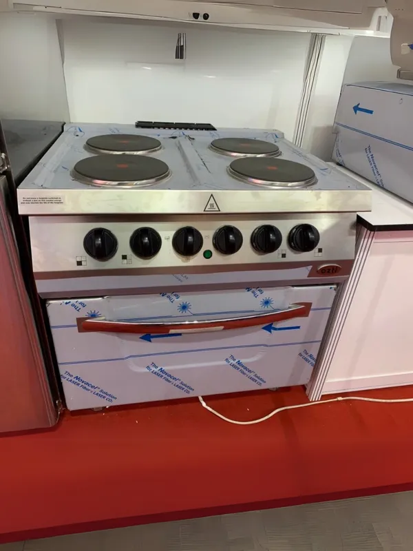 Sản phẩm bep au 4 hong dung dien — Thiết Bị Bếp Inox Nishu - Công Ty TNHH Thương Mại Và Sản Xuất Nishu — MST 4300906385
