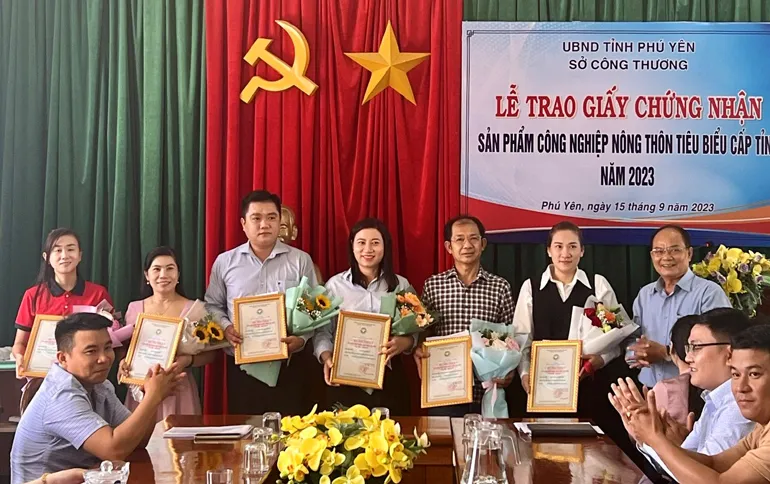 Sản phẩm bao chi 1 — Công Ty Cổ Phần Tập Đoàn Đầu Tư Vạn Phát Đạt — MST 4400990704