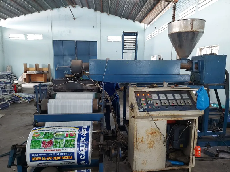 Sản phẩm 29d67917d67a0124586b — Môi Trường Nam Thành Ninh Thuận - Công Ty TNHH Xây Dựng - Thương Mại Và Sản Xuất
Nam Thành Ninh Thuận — MST 4500225633