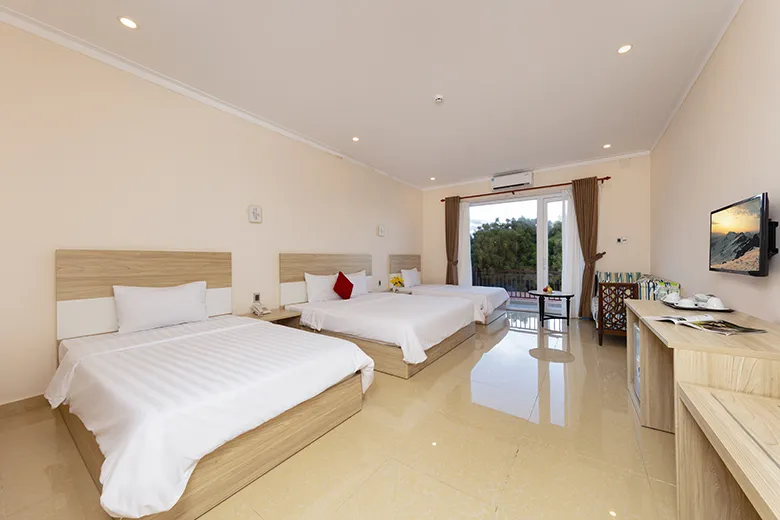 Sản phẩm Family — Hòn Cò Cà Ná Resort - Công Ty TNHH Khu Du Lịch Hoàn Mỹ — MST 4500272030