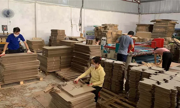 Sản phẩm kho xuong (4) — Thùng Carton, Thùng Giấy KC - Công Ty Cổ Phần Sản Xuất Bao Bì KC — MST 4601602704