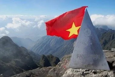Sản phẩm Fansipan thumnail 380 — Công Ty TNHH Thương Mại và Dịch Vụ Du Lịch Zonitrip — MST 5200863563