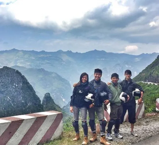 Sản phẩm motorbike ha giang zonitrip 550x500 — Công Ty TNHH Thương Mại và Dịch Vụ Du Lịch Zonitrip — MST 5200863563