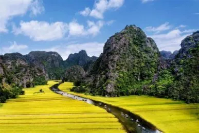Sản phẩm tam coc ninh binh thumnail e1591350662393 — Công Ty TNHH Thương Mại và Dịch Vụ Du Lịch Zonitrip — MST 5200863563