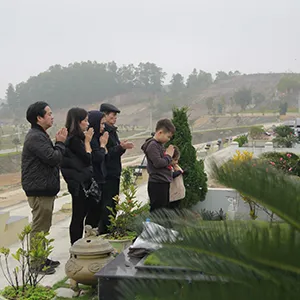 Sản phẩm khachhang2 — Công Viên Tâm Linh Lạc Hồng Viên — MST 5400423584