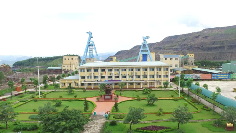 Sản phẩm coal mining history mountain landscape vietnam — Công Ty Cổ Phần Than Hà Lầm - VINACOMIN — MST 5700101637