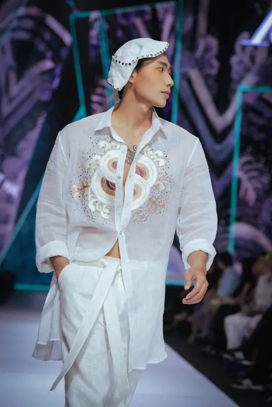 Sản phẩm ao dai vu viet ha 2023 20 1679568019411268013800 534x800 — Công Ty Cổ Phần Tập Đoàn Gai Thiên Phước — MST 5702077757