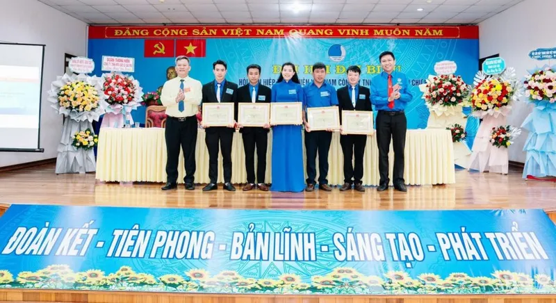 Sản phẩm ANH 13 1024x558 1 — Cao Su Chư Păh - Công Ty TNHH MTV Cao Su Chư Păh — MST 5900190507