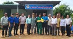 Sản phẩm Ban giao nha Mai am Cong doan cho Cong nhan BLun Nong truong Ha Tay 1024x591 1 242x128 — Cao Su Chư Păh - Công Ty TNHH MTV Cao Su Chư Păh — MST 5900190507