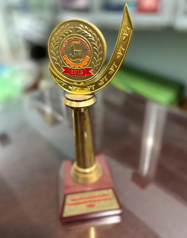 Sản phẩm giai thuong 6 — Bồn Nước Đạt Thành - Công Ty TNHH SX TM Đại Lộc Phú — MST 6001393361