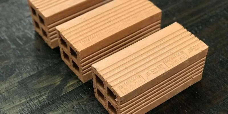 Sản phẩm gach tuynel — Xí Nghiệp Sản Xuất Gạch Lợi Lộc — MST 8013996382